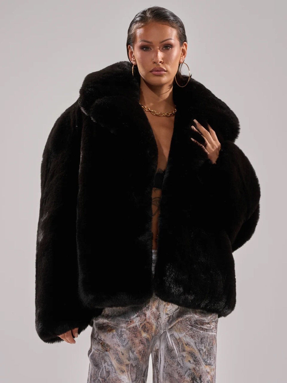 AKIRA No Looking Back Faux Fur Jacket in Black small medium
